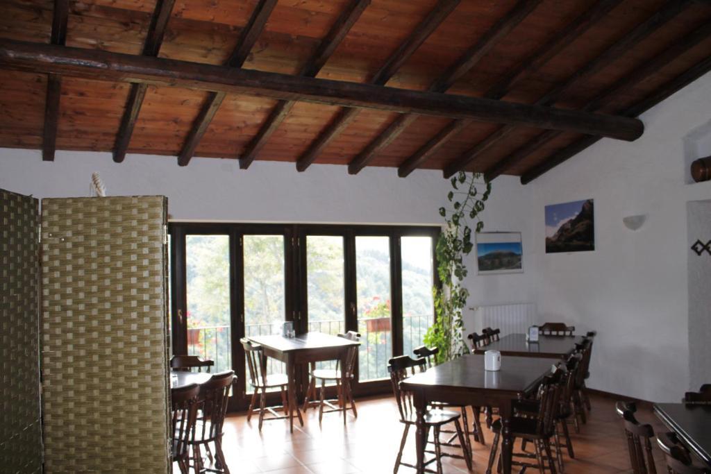 הוסטל Sormano Rifugio Alpetto Di Torno מראה חיצוני תמונה