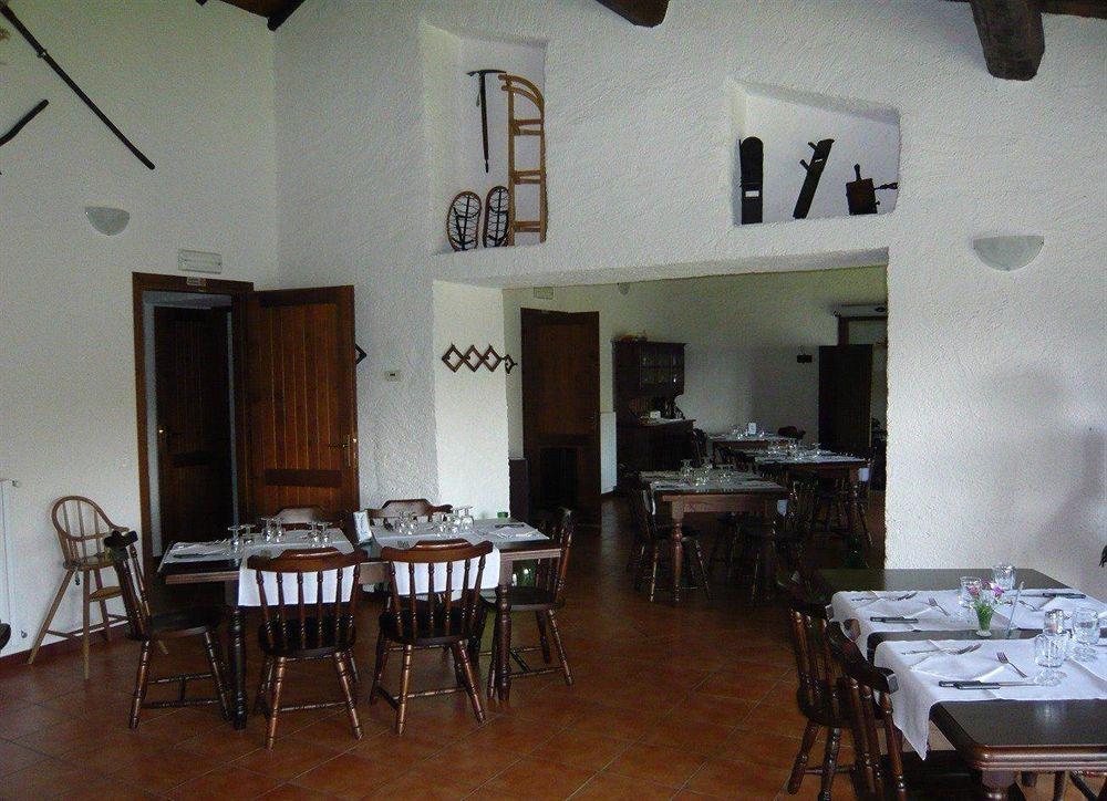 הוסטל Sormano Rifugio Alpetto Di Torno מראה חיצוני תמונה
