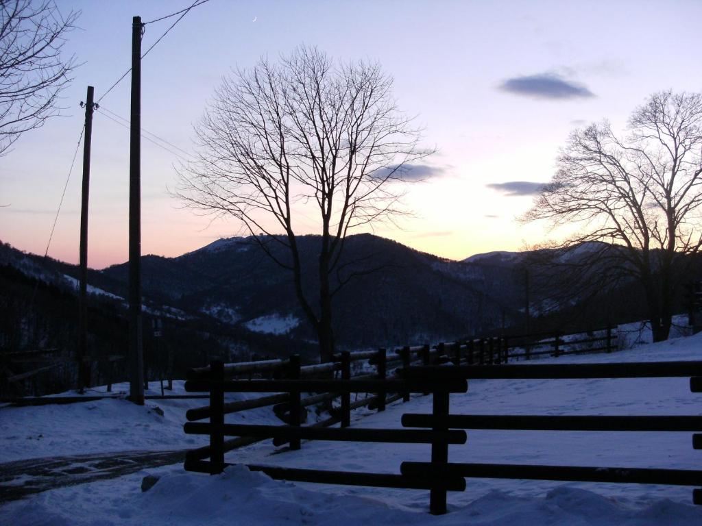 הוסטל Sormano Rifugio Alpetto Di Torno מראה חיצוני תמונה