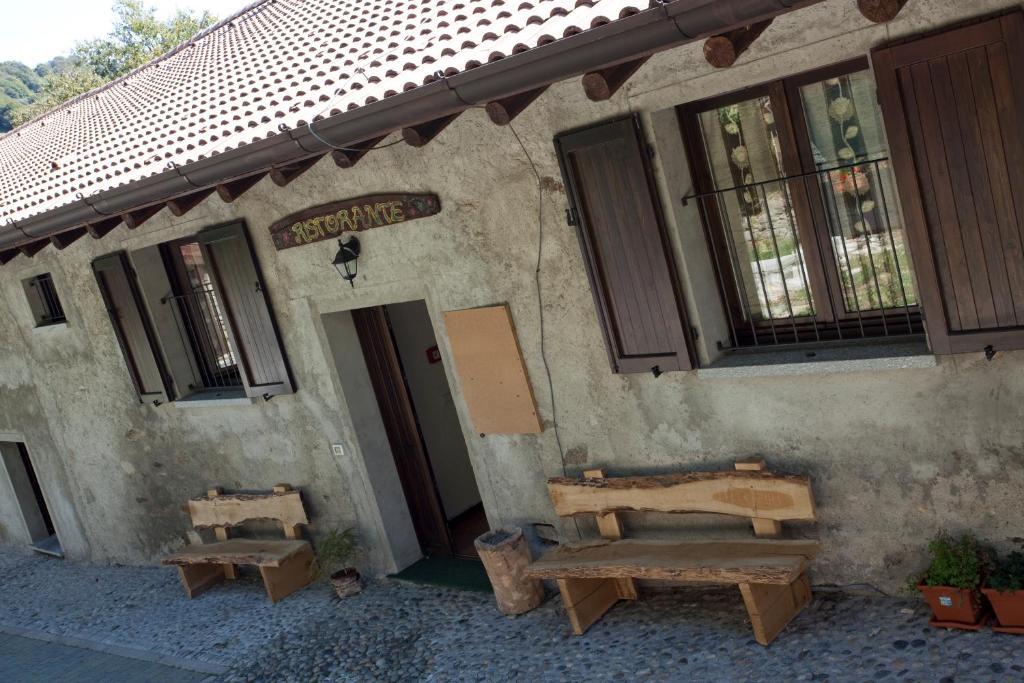 הוסטל Sormano Rifugio Alpetto Di Torno מראה חיצוני תמונה